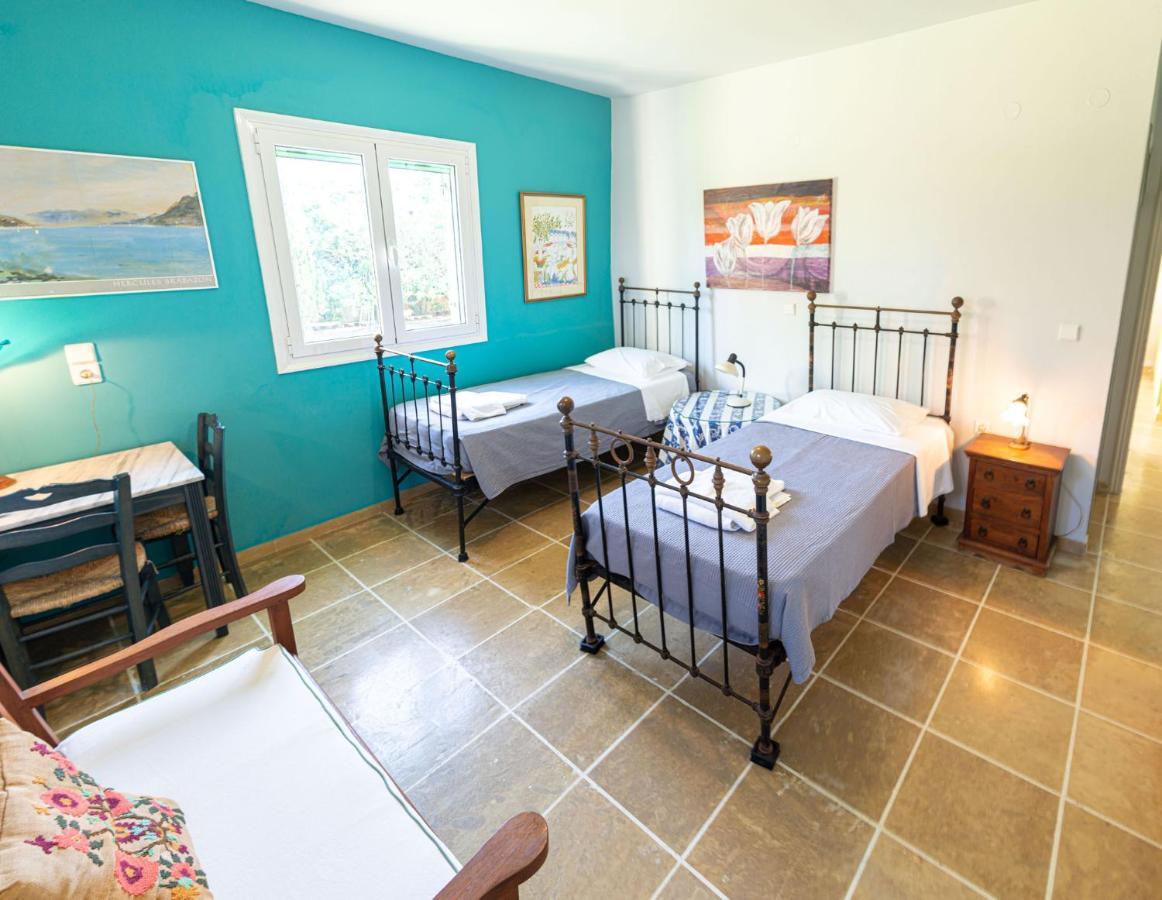 Villa Gaia Σβορωνάτα Εξωτερικό φωτογραφία