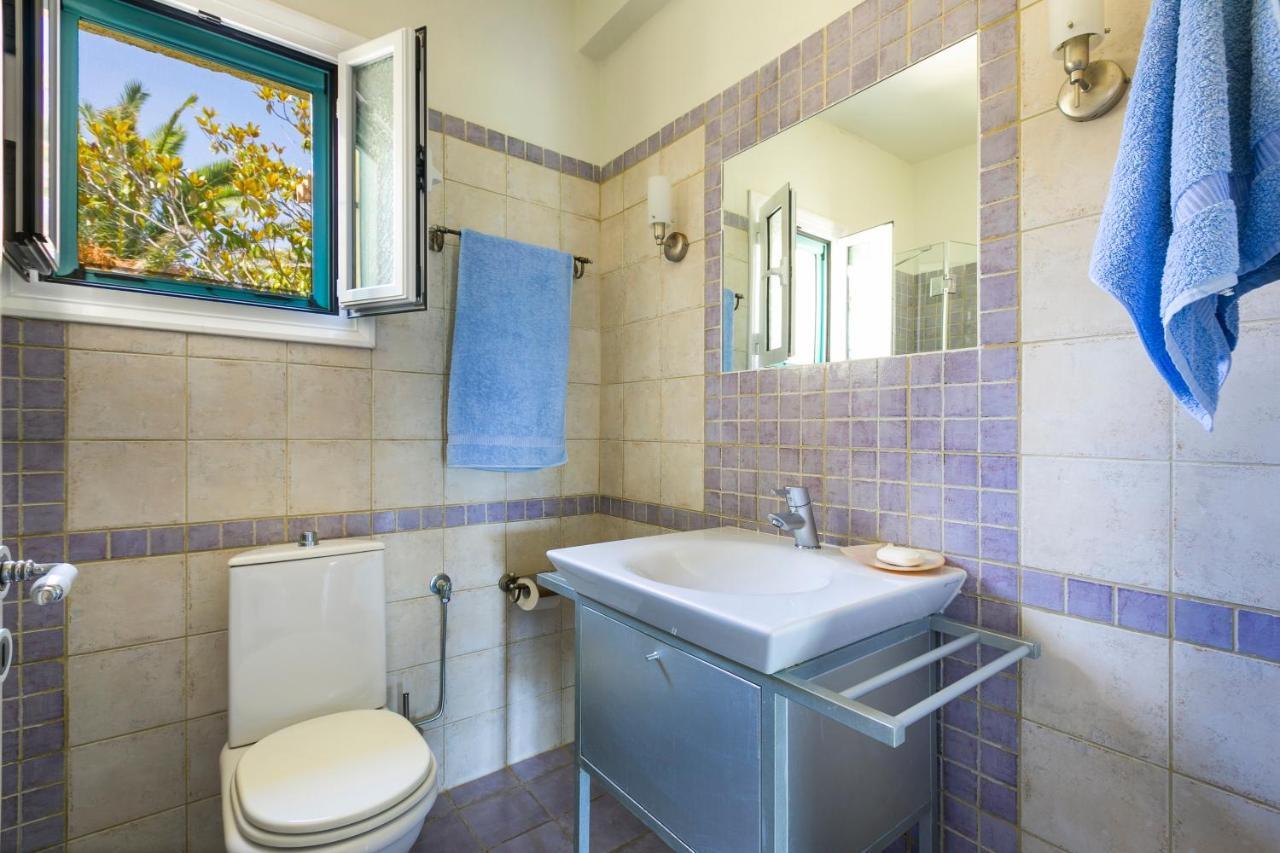 Villa Gaia Σβορωνάτα Εξωτερικό φωτογραφία